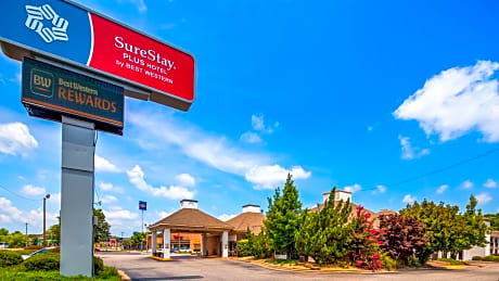 SureStay Plus Hotel by Best Western Fayetteville