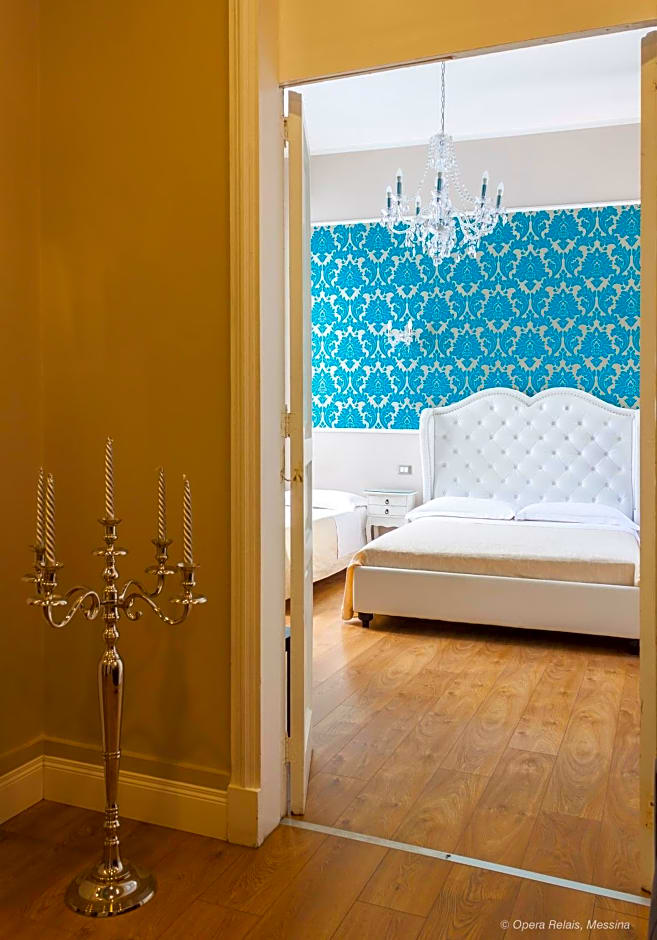 Opera Relais