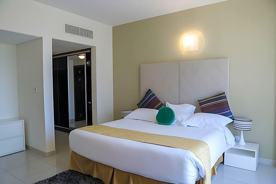 Gulf Suites Hotel Amwaj