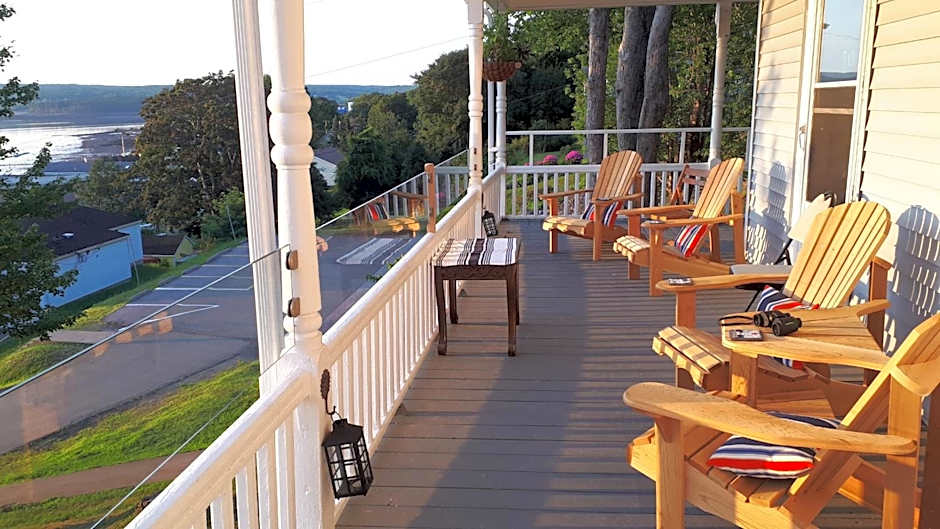 Hillside Landing B&B