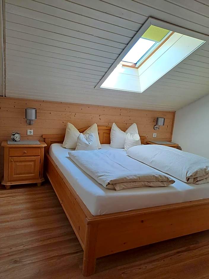 Haus Moni