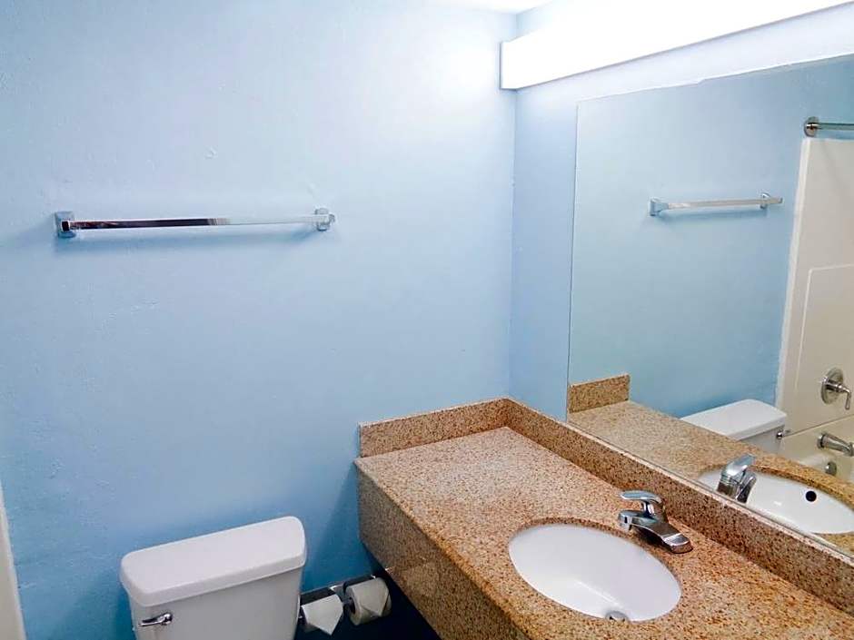 OYO Hotel Midland