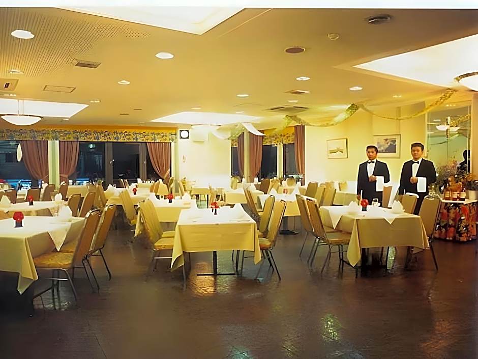 Okinawa Sunplaza Hotel