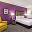 La Quinta Inn & Suites by Wyndham Warwick-Providence Airport