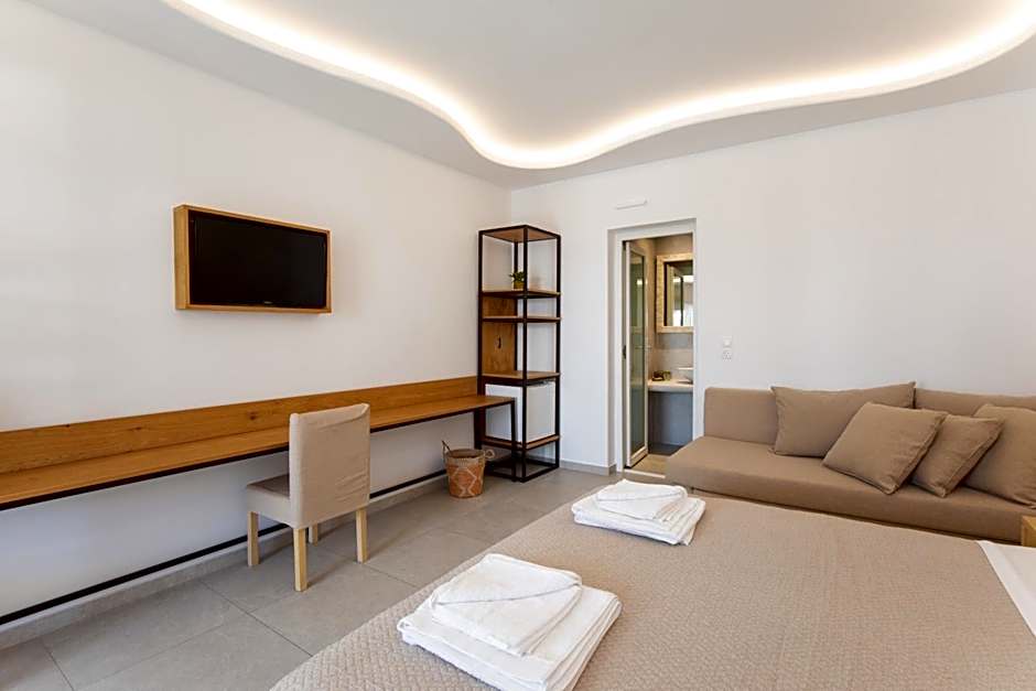 Agia Anna Beachfront Boutique