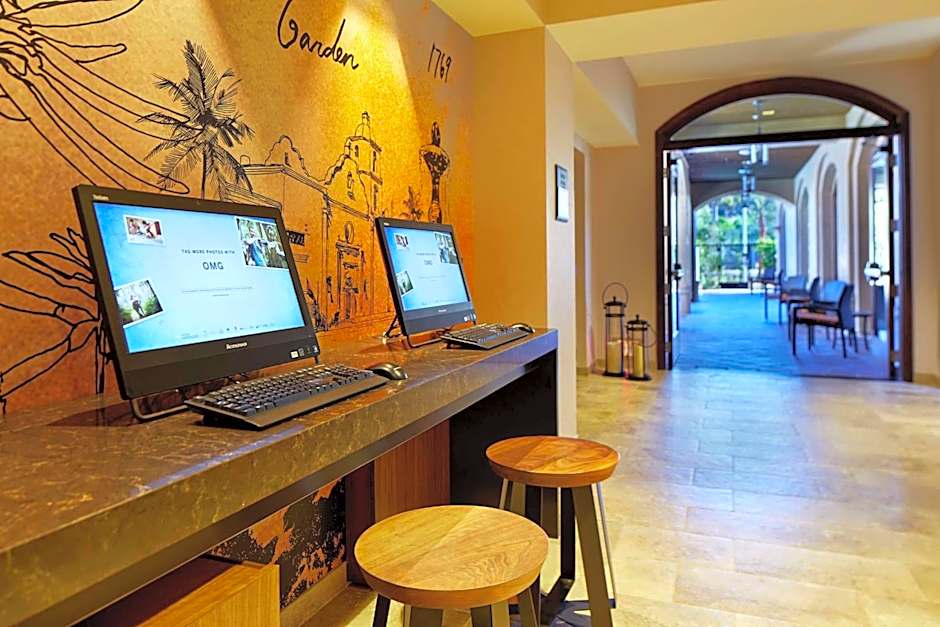 Hilton Garden Inn San Diego Old Town/Sea World Area