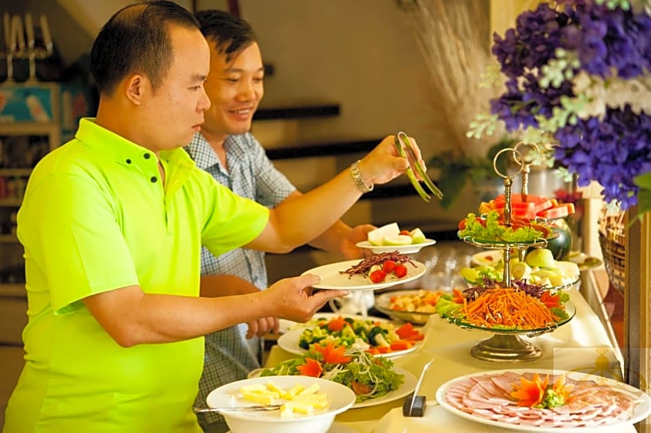 Golden Crown Hotel – Ho Chi Minh City, 