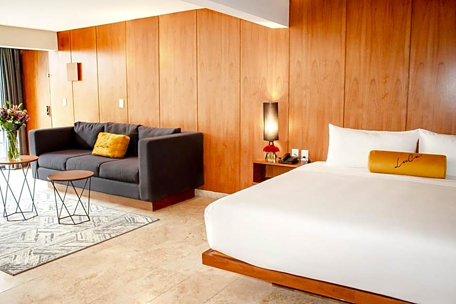 HOTEL LUCA