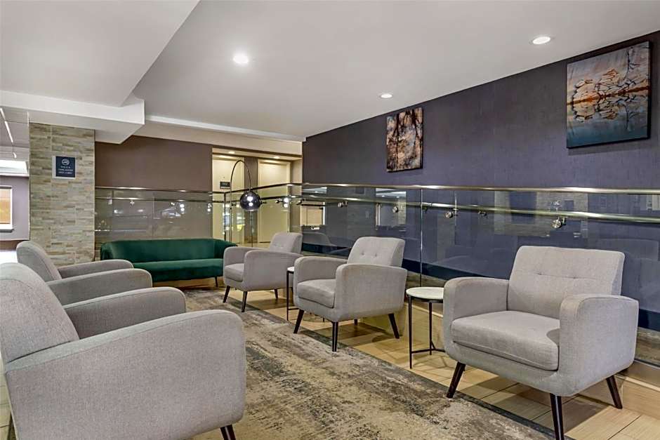 Best Western Plus Raleigh Crabtree Valley Hotel