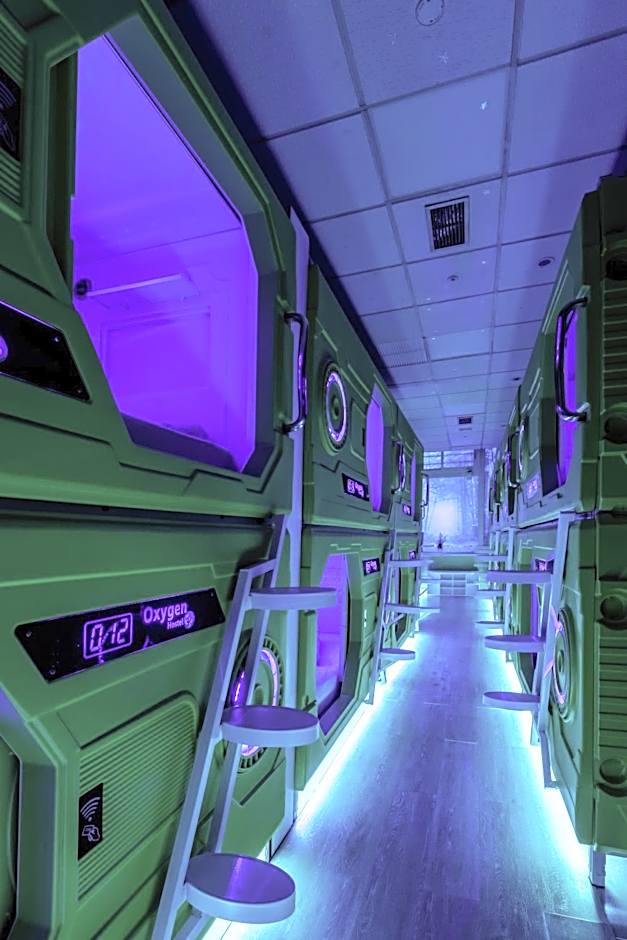 OXYGEN HOSTEL Capsula
