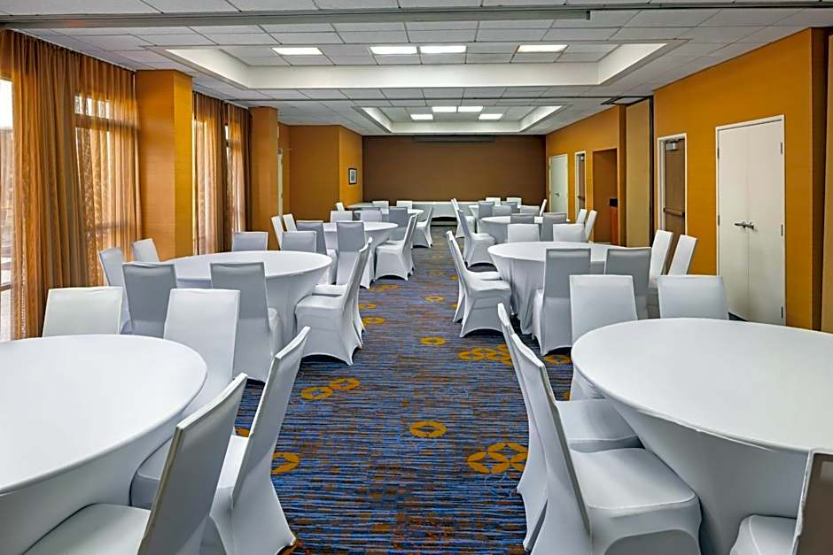 Courtyard by Marriott Riverside UCR/Moreno Valley Area