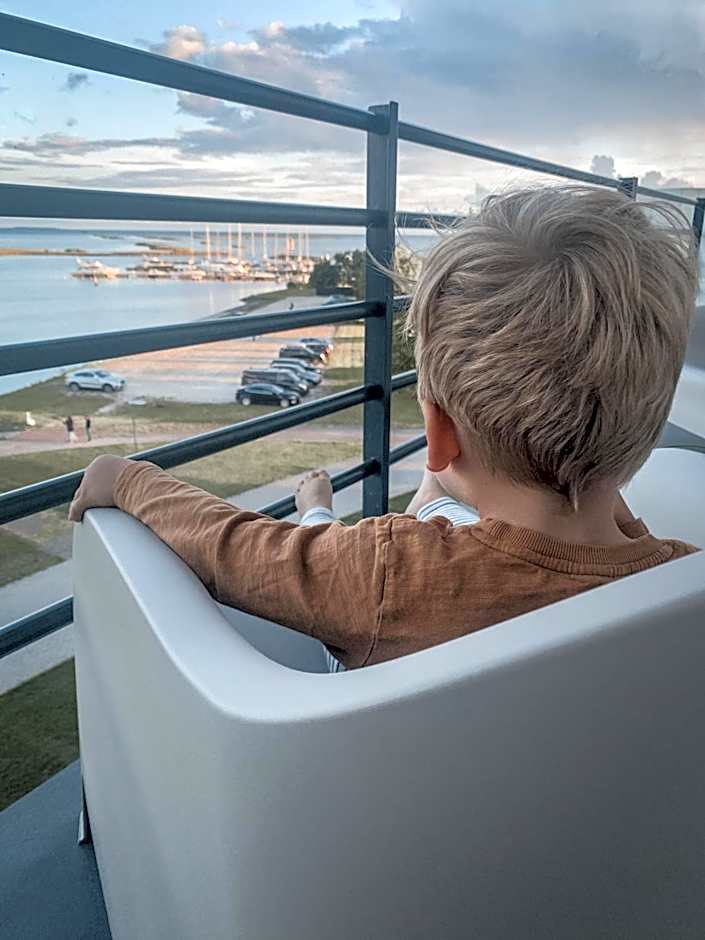 Ö Seaside Suites & SPA