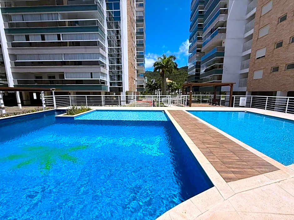 Cód 54 - Apartamento de 3 suítes no Boulevard