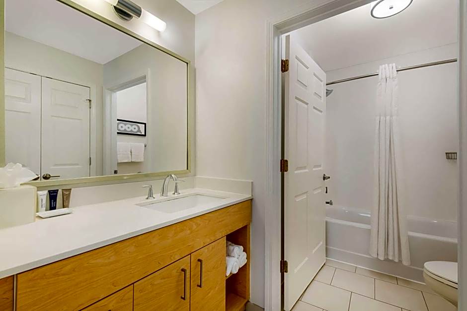 Sonesta ES Suites Charlotte Arrowood