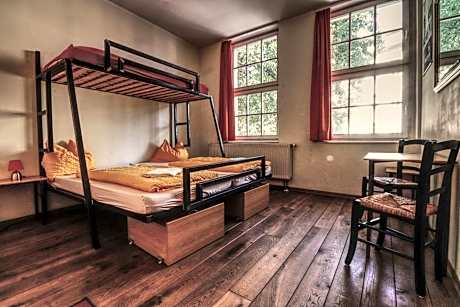 Double Room with Shared Bathroom