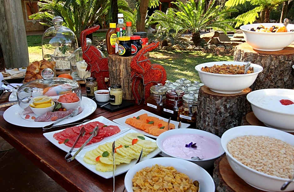 Amakhosi Safari Lodge