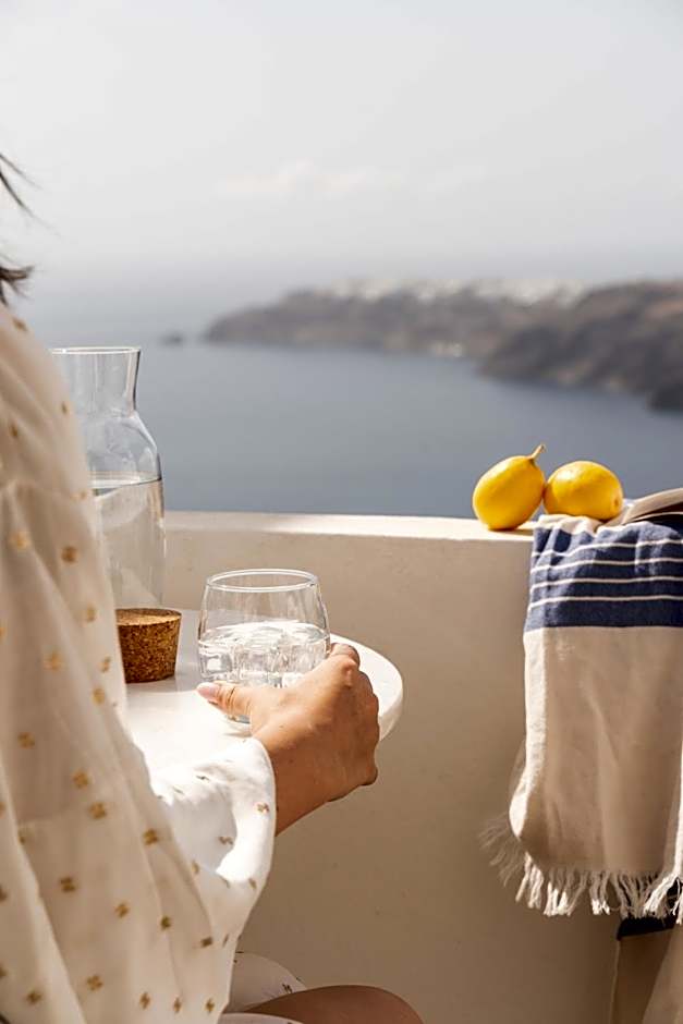 Rocabella Santorini Hotel & Spa