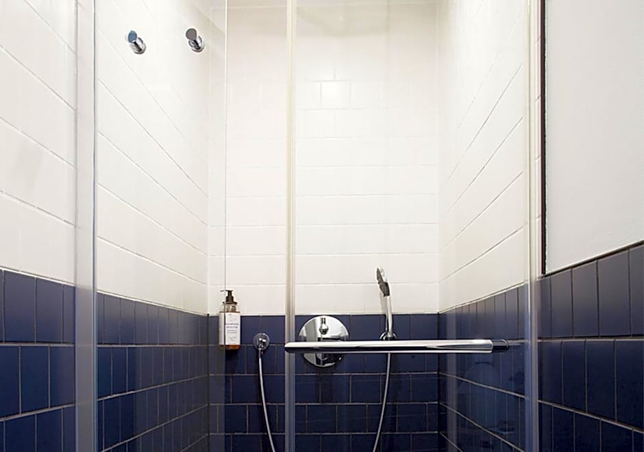 Hotel La Nouvelle Republique