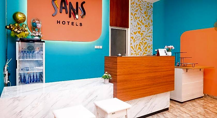 Sans Hotel City Park Medoho Semarang