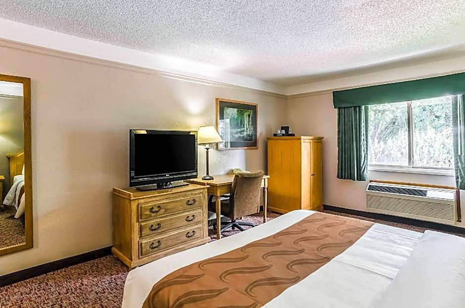 Quality Inn Buffalo