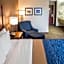 Comfort Inn Crystal Lake