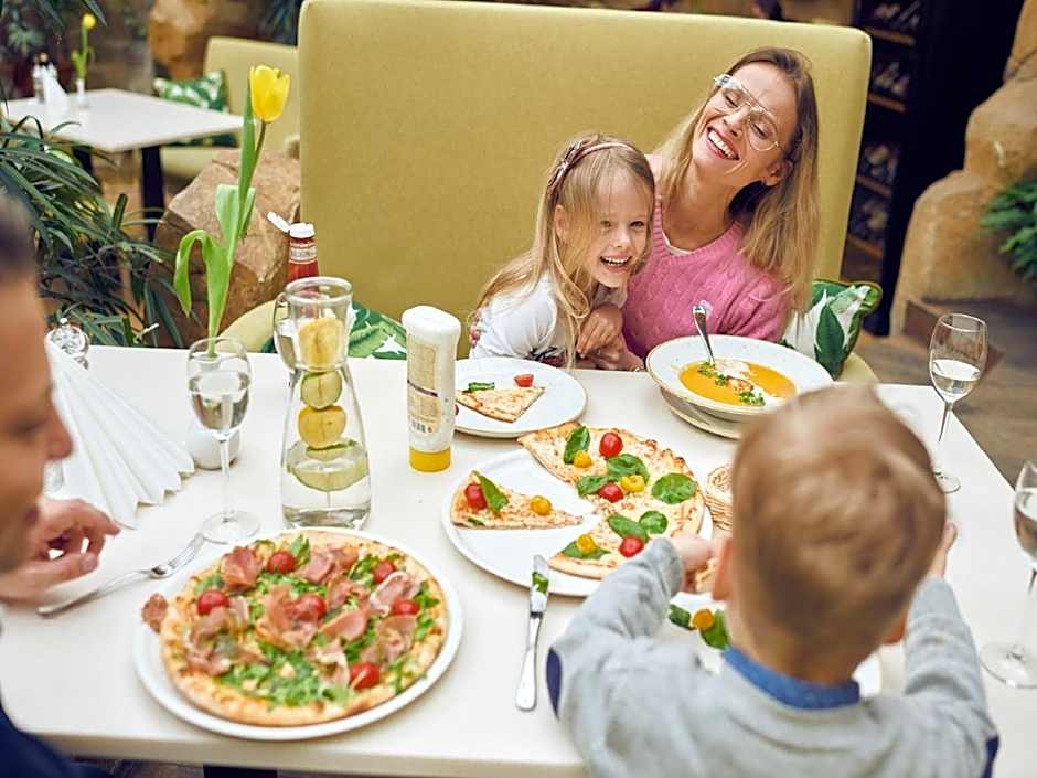 Aqua Center Apartments