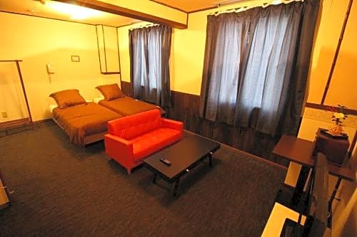 Hotel Cultured