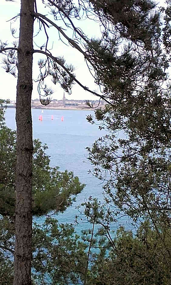 Chambres d'hôtes Le Clos d'Enhaut