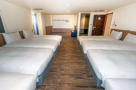 Superior Family Room