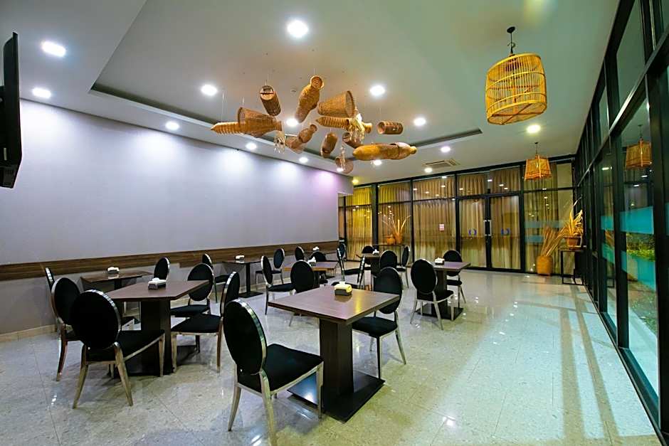 O2 Grand Suvarnabhumi Airport