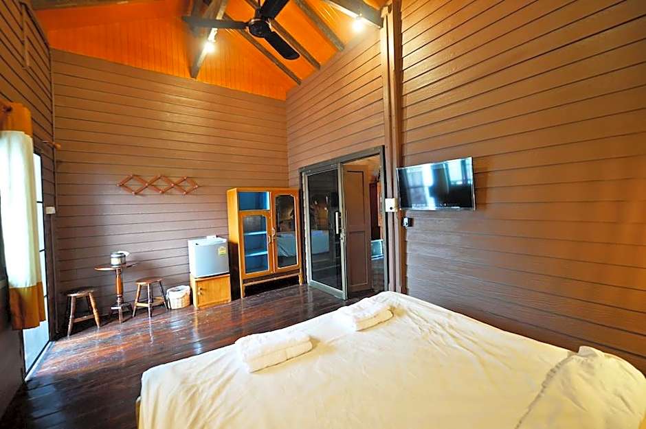 Huan Kawin Hostel & Photography Gallery