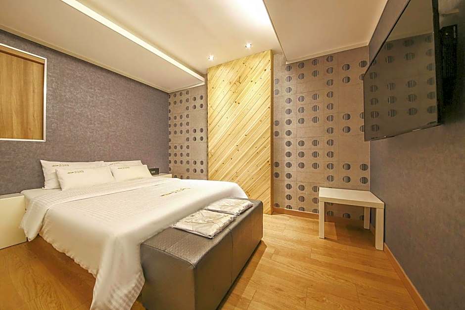 Richi Hotel