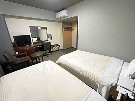 Comfort Twin Room - Non-Smoking