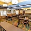 La Quinta Inn & Suites by Wyndham Bentonville