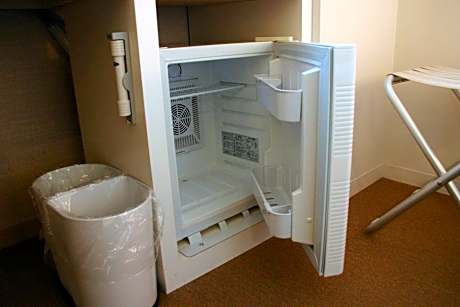 Standard Double Room - High Floor - Non-Smoking