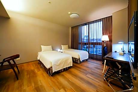 Deluxe Quadruple Room