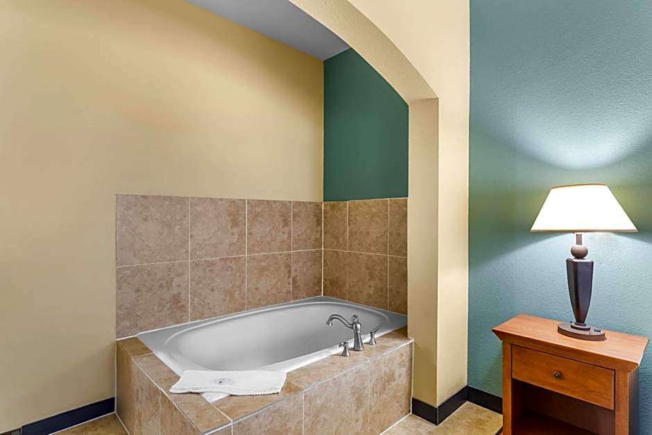 Quality Inn & Suites - Marlin