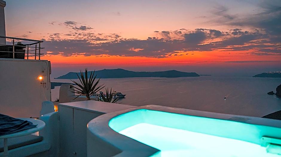 Trieris Villa & Suites