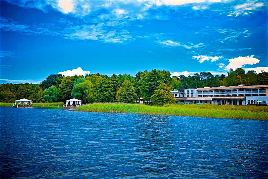 Panorama Hotel am Oberuckersee