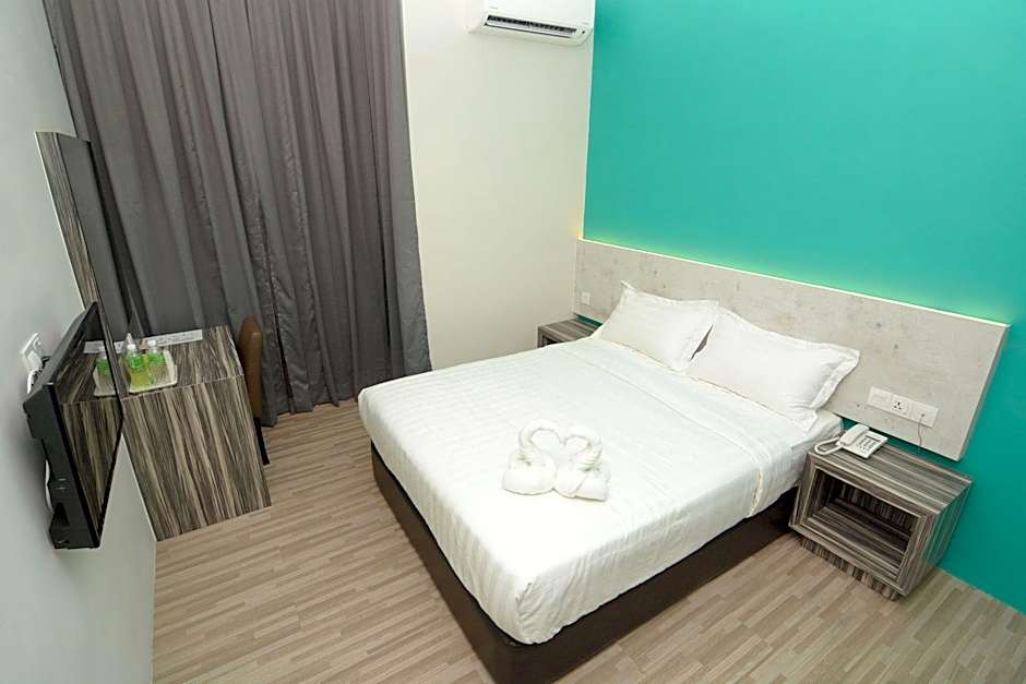 Eco Garden Hotel