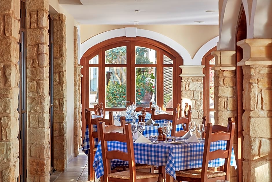 Aphrodite Hills Rentals – Apartments