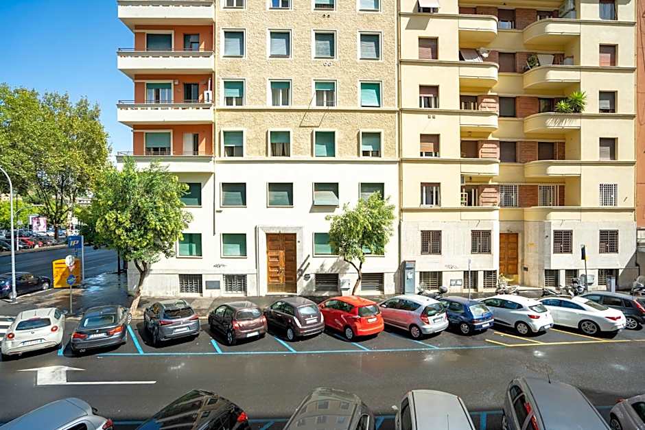 Capital Rooms