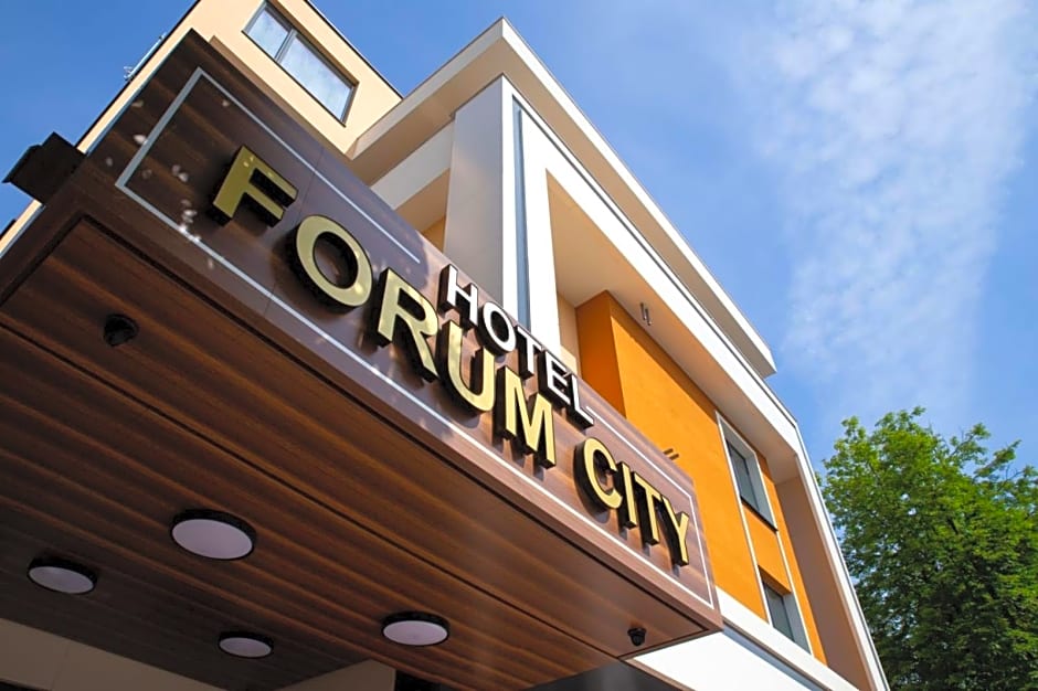 Hotel Forum City