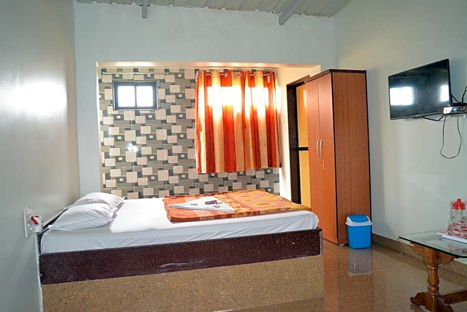 Photo 1 of 1 of Deluxe Room