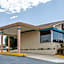 Travelodge by Wyndham Ridgeway Martinsville Area
