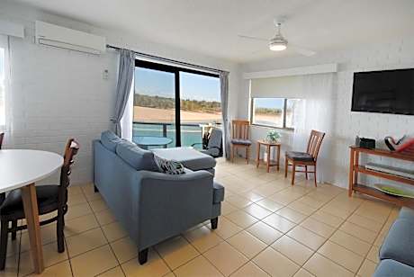 Front Unit - Two-Bedroom Apartment with  Ocean View
