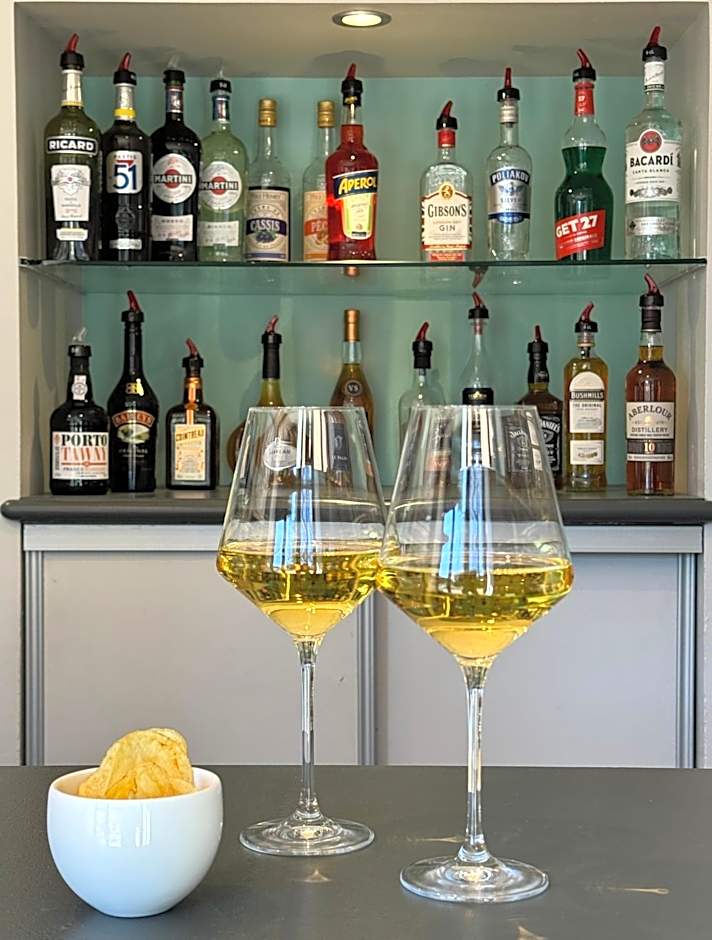 Les Jardins de Cassis - Parking Gratuit & Piscine Chauffée