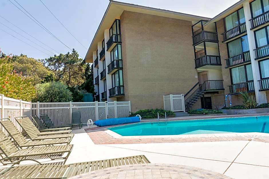 Red Lion Hotel Monterey