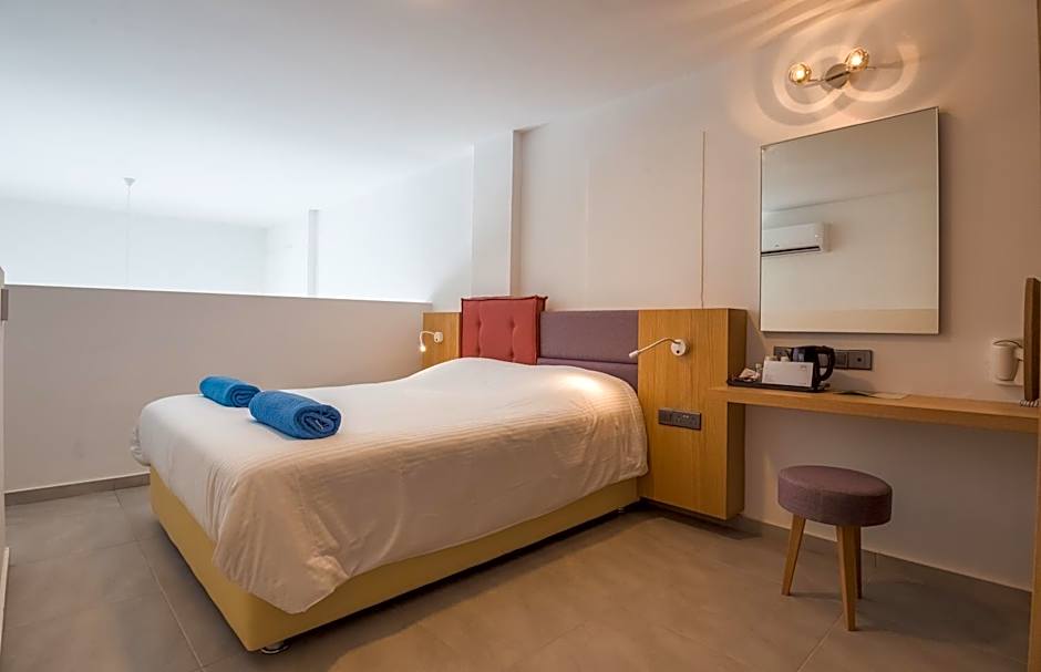 Protaras Plaza Hotel