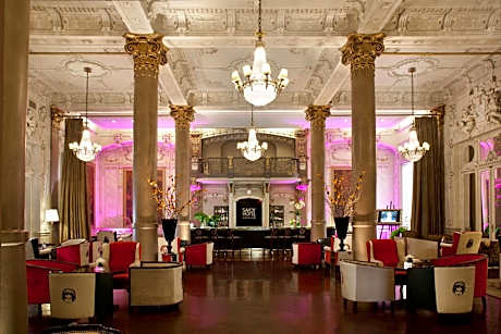 Savoy Hotel